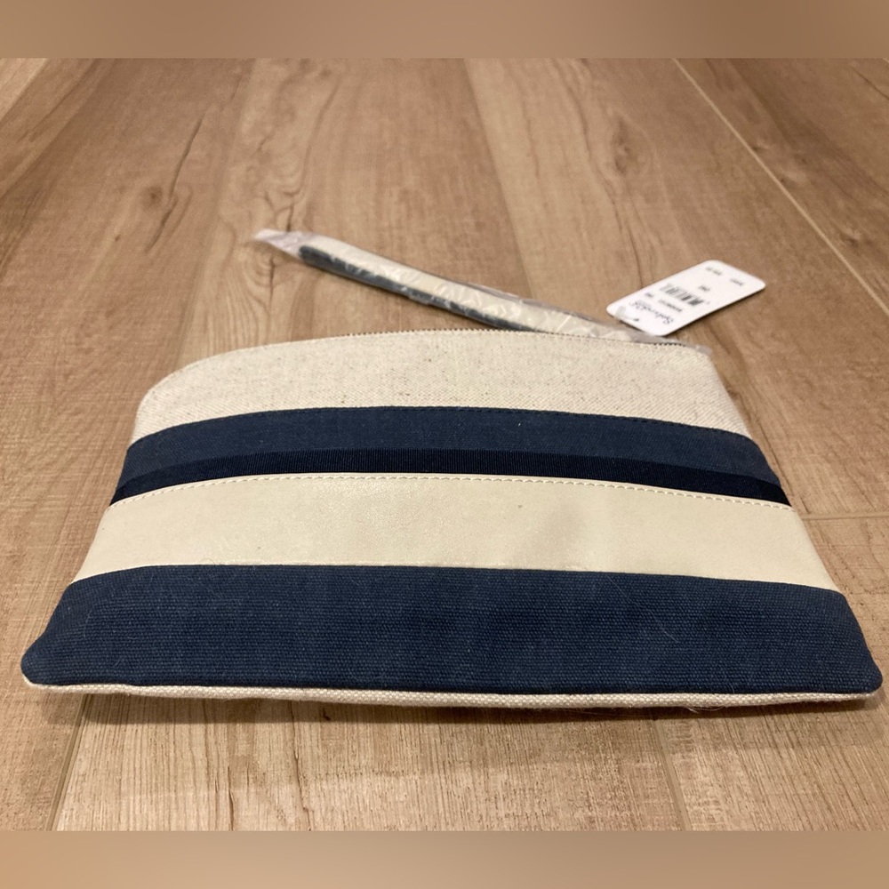 Splendid wristlet wallet